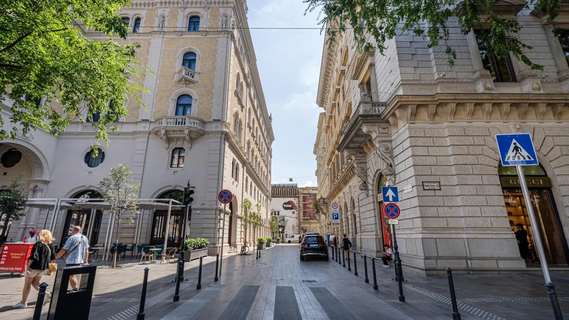 Architecture Fan'S Apartment Near Opera House Budapest