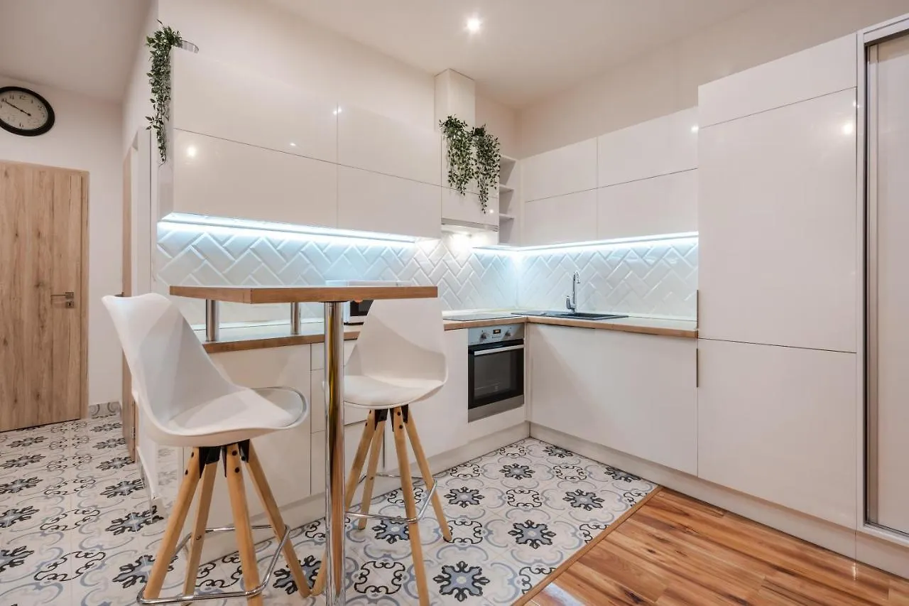 Architecture Fan'S Apartment Near Opera House Boedapest