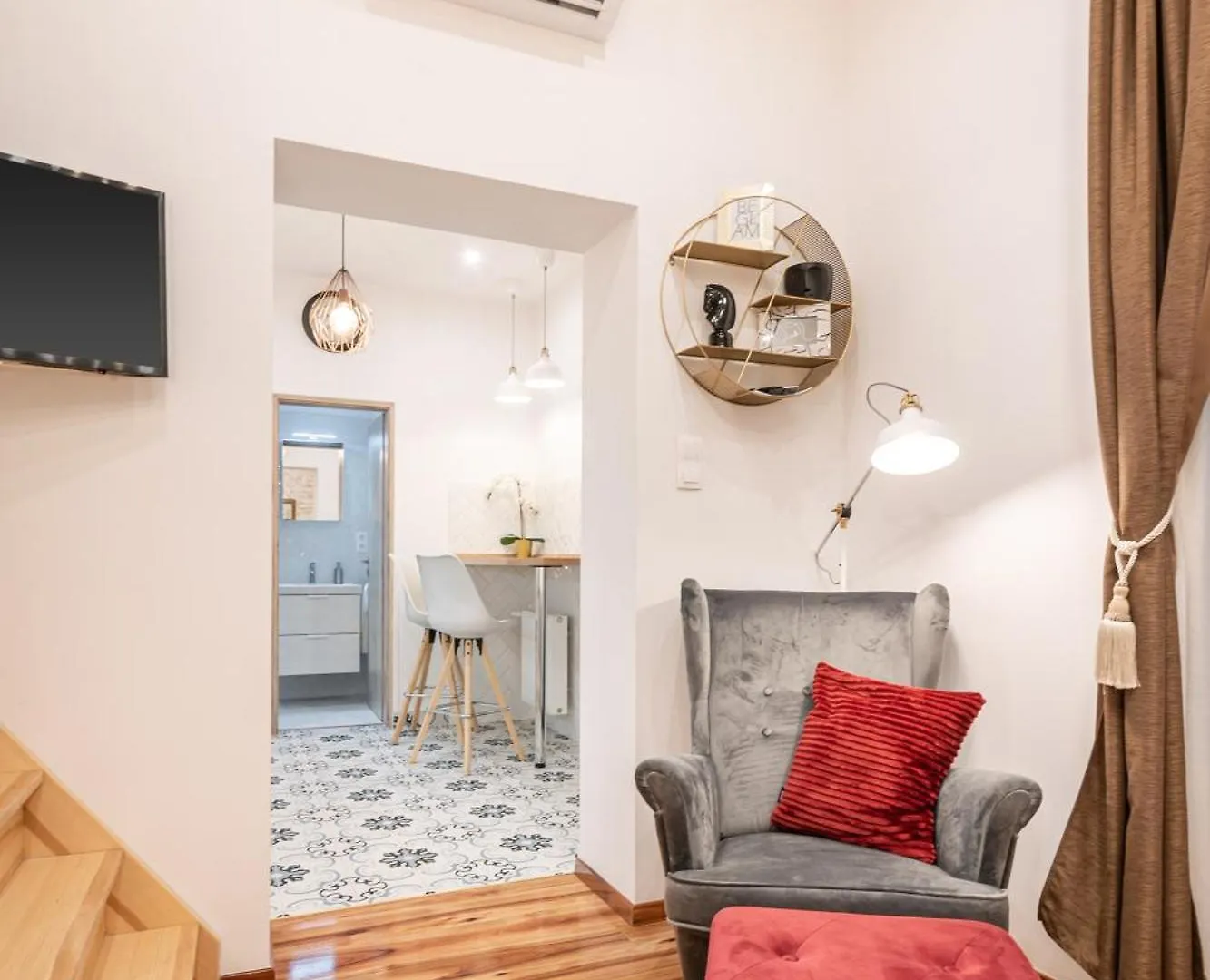 Architecture Fan'S Apartment Near Opera House Boedapest
